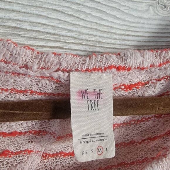 We The Free Island Girl Hacci Stripped Shirt Womens SZ M Oversized Distressed Re - Picture 4 of 7